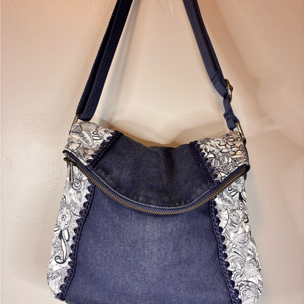 Stylish Blue and White Women's Bag